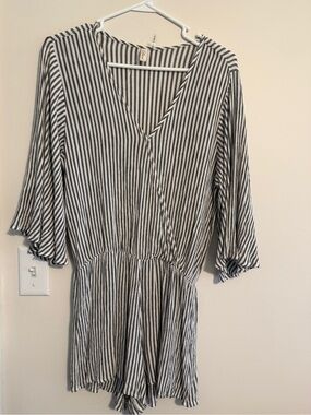 ELAN Striped Blue & White V-Neck Romper